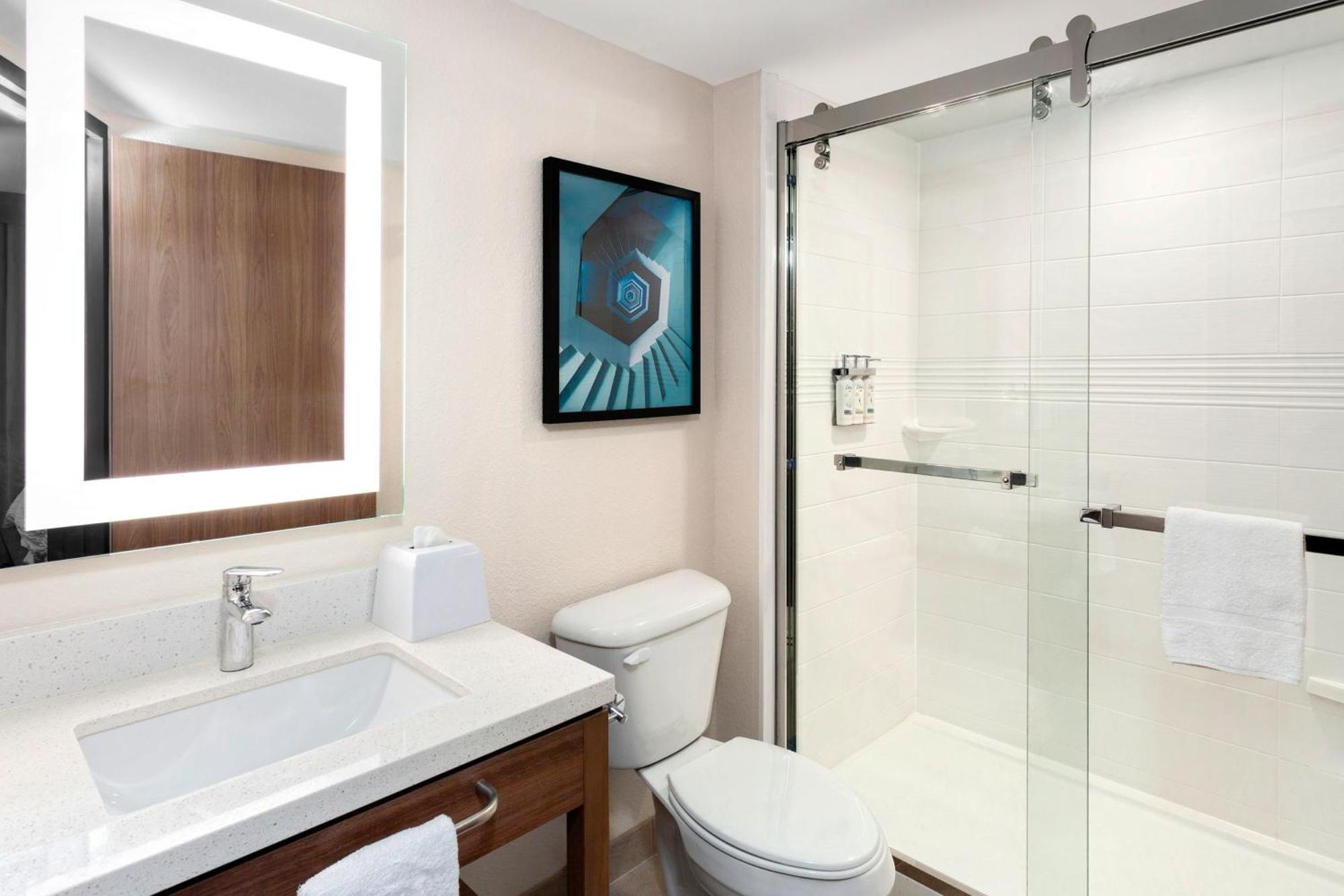 Candlewood Suites Columbus North, An Ihg Hotel Екстер'єр фото